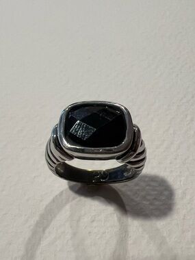 Premier Designs Black Stone Ring
